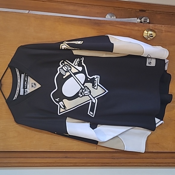 PENS Malkin Jersey Adult XXL w/ free Tossel Hat - Picture 1 of 8